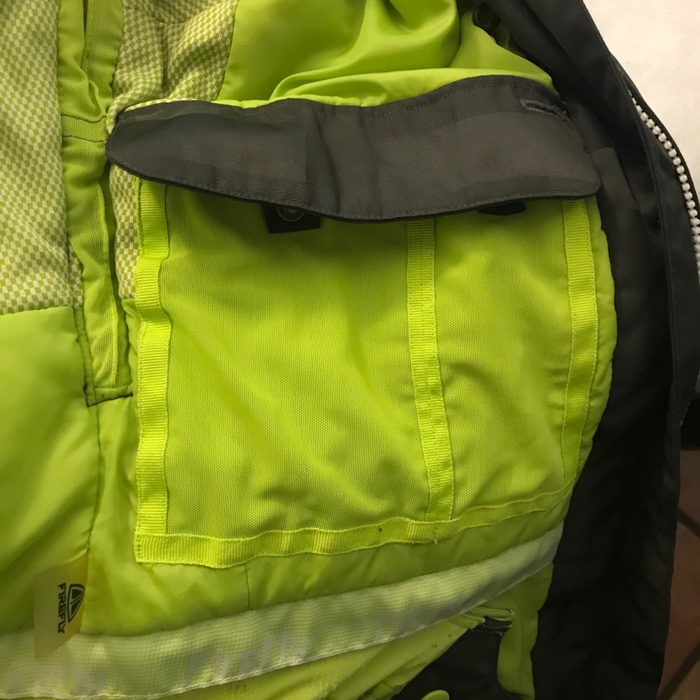 Firefly Snowboarding Jacket - Picture 6 of 8